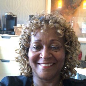 Meet your Posher, Thelma